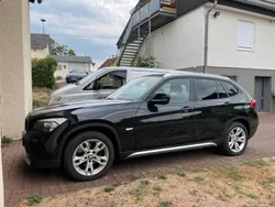 Schwarz Gebraucht 2011 BMW X1 SUV | 8.199 €