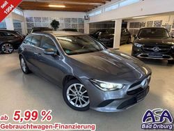 Grau Gebraucht 2021 Mercedes CLA180 Progressive Limousine | 18.990 € (Guter Preis)