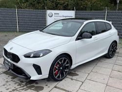 Alpinweiss iii Gebraucht 2025 BMW 120 M Sport Kleinwagen | 39.890 € (Etwas zu teuer)