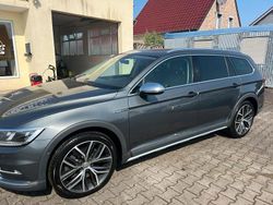 Grau Gebraucht 2016 VW Passat Alltrack Kombi | 19.500 € (Etwas zu teuer)