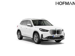 Weiß Neu 2025 BMW iX1 Luxury Line SUV | 55.045 € (Fairer Preis)