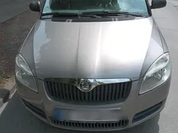 Beige Gebraucht 2009 Skoda Fabia Limousine | 1.250 € (Superpreis)