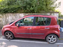 Rot Gebraucht 2005 Renault Modus Dynamique Van / Kleinbus | 500 € (Superpreis)