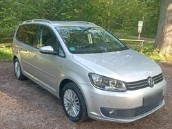 Silber Gebraucht 2014 VW Touran Cup Van / Kleinbus | 9.850 € (Etwas zu teuer)