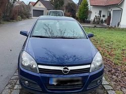 Blau Gebraucht 2007 Opel Astra Limousine | 2.700 €