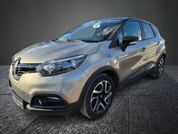 Beige Gebraucht 2015 Renault Captur Dynamique SUV | 7.490 € (Fairer Preis)