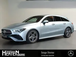Hightechsilber Gebraucht 2024 Mercedes CLA200 Premium Limousine | 32.890 € (Guter Preis)