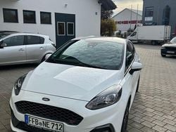 Weiß Gebraucht 2021 Ford Fiesta ST Limousine | 15.900 € (Fairer Preis)
