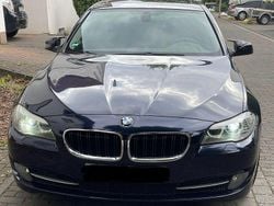 Blau Gebraucht 2011 BMW 523 Performance Limousine | 10.500 € (Fairer Preis)