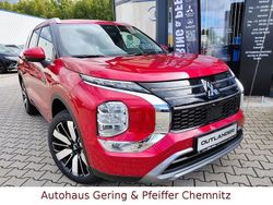 Rot Neu 2025 Mitsubishi Outlander P-HEV Edition SUV | 50.450 €