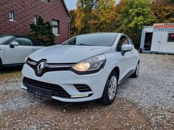Weiß Gebraucht 2018 Renault Clio IV Limousine | 7.900 € (Guter Preis)