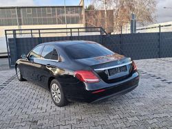 Schwarz Gebraucht 2019 Mercedes E200 Exclusive Limousine | 10.590 €
