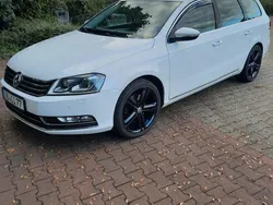 Weiß Gebraucht 2011 VW Passat Highline Kombi | 8.300 € (Fairer Preis)
