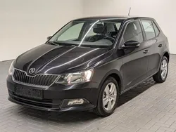 Schwarzmagic perleffekt Gebraucht 2016 Skoda Fabia Ambition Kleinwagen | 11.480 € (Fairer Preis)