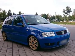 Blau Gebraucht 2001 VW Polo Kleinwagen | 2.800 €