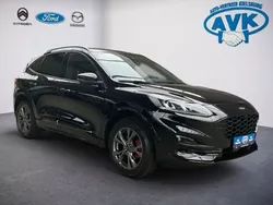 Obsidianschwarz metallic Gebraucht 2023 Ford Kuga ST-Line X SUV | 31.990 € (Fairer Preis)