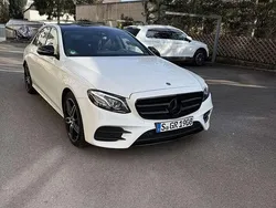 Weiß Gebraucht 2018 Mercedes E220 Limousine | 29.899 € (Fairer Preis)