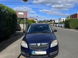 Blau Gebraucht 2009 Skoda Fabia Kleinwagen | 1.950 € (Fairer Preis)