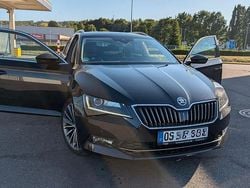 Schwarz Gebraucht 2017 Skoda Superb LAURIN & KLEMENT Kombi | 18.550 € (Guter Preis)