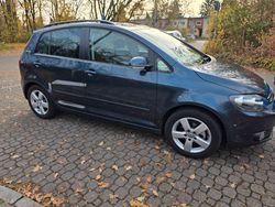 Schwarz Gebraucht 2010 VW Golf Plus Cross Comfortline Van / Kleinbus | 7.450 € (Fairer Preis)