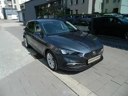 Magnetic grau Gebraucht 2024 Seat Leon Style Kombi | 19.990 € (Guter Preis)