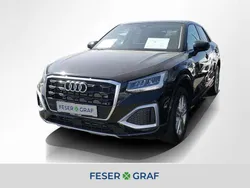 Mythosschwarz metallic Gebraucht 2023 Audi Q2 Ambiente SUV | 28.440 € (Guter Preis)