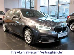 Grau Gebraucht 2021 BMW 120 Advantage Kleinwagen | 24.490 € (Fairer Preis)