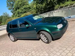 Grün Gebraucht 1999 VW Golf IV Limousine | 1.250 € (Guter Preis)
