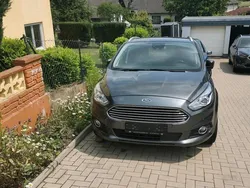 Grau Gebraucht 2019 Ford S-MAX S Van / Kleinbus | 23.900 € (Guter Preis)