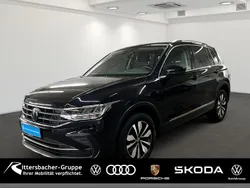 Deep black perleffekt Gebraucht 2024 VW Tiguan Move SUV | 31.950 € (Guter Preis)