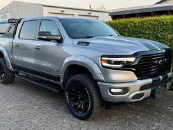 Silber Gebraucht 2019 Dodge Ram Abholung | 43.999 € (Fairer Preis)