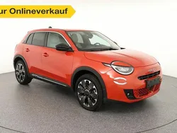 Rot Gebraucht 2025 Fiat 600 La Prima SUV | 25.460 € (Guter Preis)