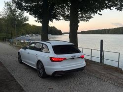 Weiß Gebraucht 2019 Audi A4 Black Edition Kombi | 28.500 € (Teuer)