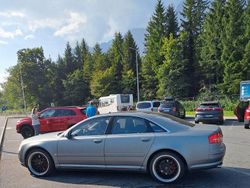 Grau Gebraucht 2003 Audi A8 Limousine | 6.000 € (Fairer Preis)