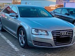 Grau Gebraucht 2013 Audi A8 Limousine | 16.500 € (Fairer Preis)