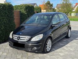 Schwarz Gebraucht 2007 Mercedes B200 Sport Van / Kleinbus | 2.500 € (Guter Preis)