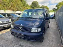 Blau Gebraucht 2001 Mercedes V230 Van / Kleinbus | 5.000 € (Fairer Preis)