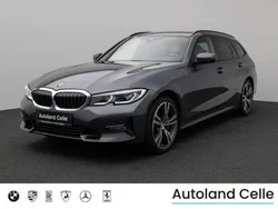 Mineralgrau metallicb39red Gebraucht 2022 BMW 330 Sport Line Limousine | 33.999 € (Fairer Preis)