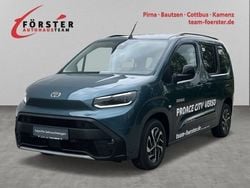 Blau Gebraucht 2024 Toyota Proace Verso City Kombi | 32.222 € (Etwas zu teuer)