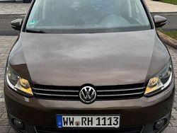 Braun Gebraucht 2012 VW Touran Comfortline Van / Kleinbus | 5.800 € (Guter Preis)