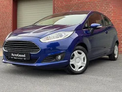 Blau Gebraucht 2015 Ford Fiesta Titanium Kleinwagen | 4.999 € (Fairer Preis)