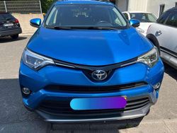 Blau Gebraucht 2016 Toyota RAV4 Hybrid Edition SUV | 15.990 € (Fairer Preis)