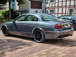 Grau Gebraucht 2005 Jaguar S-Type R Limousine | 1.700 € (Fairer Preis)