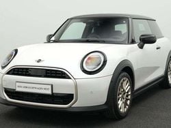 Weiß Gebraucht 2024 Mini Cooper Favoured Kleinwagen | 26.790 € (Fairer Preis)