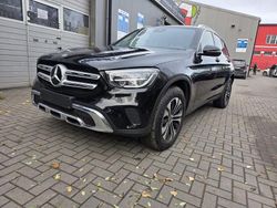 Schwarz Gebraucht 2021 Mercedes GLC300e SUV | 28.380 € (Superpreis)