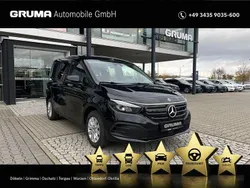 Loparitschwarz Gebraucht 2023 Mercedes EQT200 Style Van / Kleinbus | 35.550 €