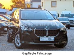 Grün Gebraucht 2025 BMW 218 Active Tourer Sport Line Van / Kleinbus | 27.490 € (Guter Preis)