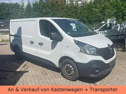 Weiß Gebraucht 2015 Renault Trafic Komfort Van | 9.200 € (Guter Preis)