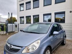 Grau Gebraucht 2009 Opel Corsa Kleinwagen | 2.900 € (Fairer Preis)