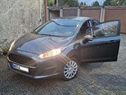 Grau Gebraucht 2017 Ford Fiesta Kleinwagen | 7.999 € (Guter Preis)